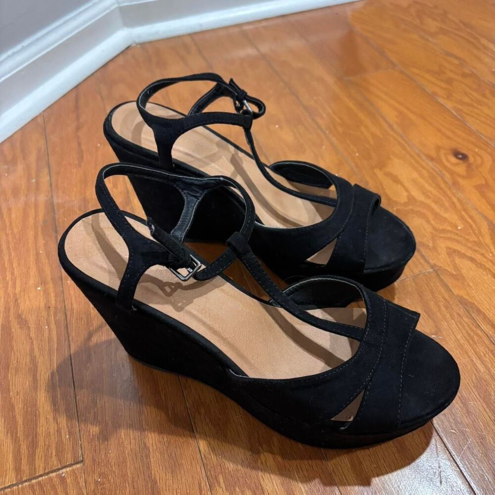 BOUTIQUE Open Toe Chunky Elegant Suede Heel Ankle Sz 10 Women's Black Footwear B